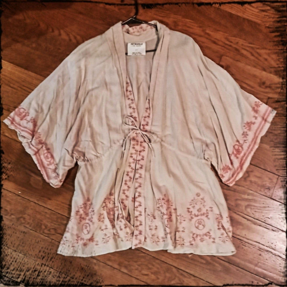Intimately by free people robe size lrg
